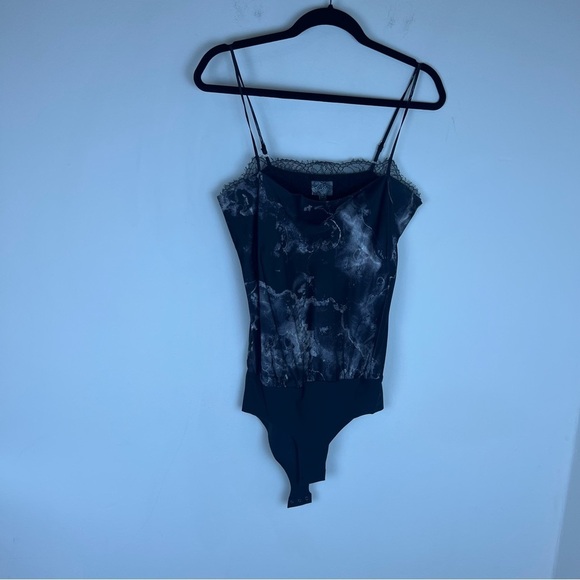 Cami NYC Silk Black Marble Romy Lace Trim Bodysuit Size S - Picture 5 of 11